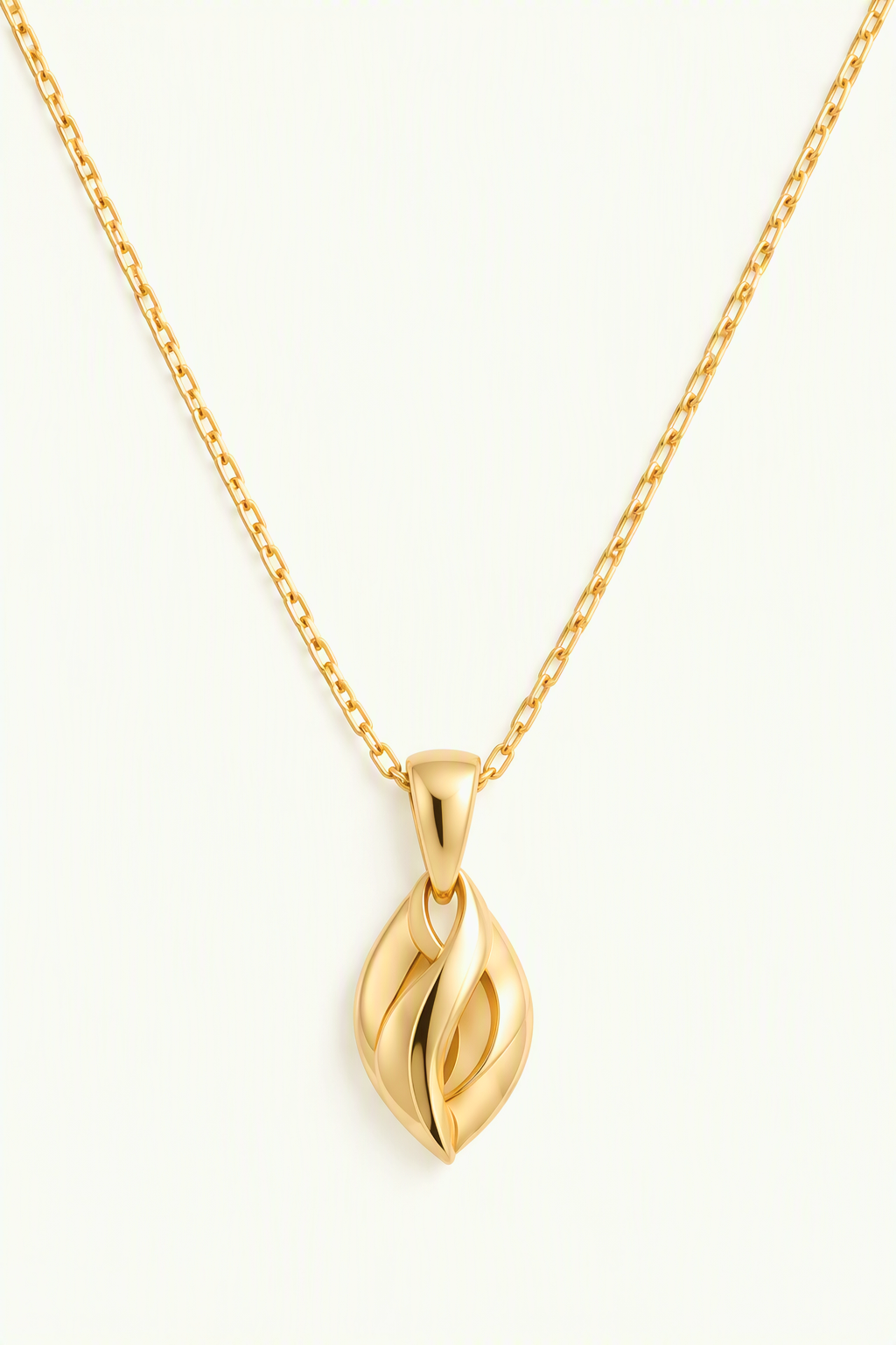 Gold Pendant Necklace | Water-Resistant 18K Gold | Hypoallergenic | ALTRILA