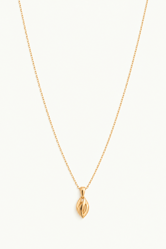 Gold Pendant Necklace | Water-Resistant 18K Gold | Hypoallergenic | ALTRILA