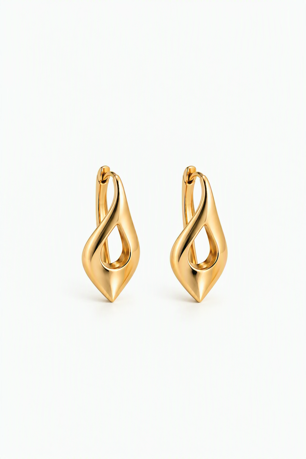 Minimalist Gold Earrings | Water-Resistant 18K Gold | ALTRILA
