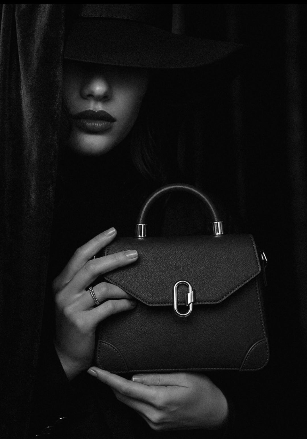 The Advantage Icon - Black Leather Top Handle Bag
