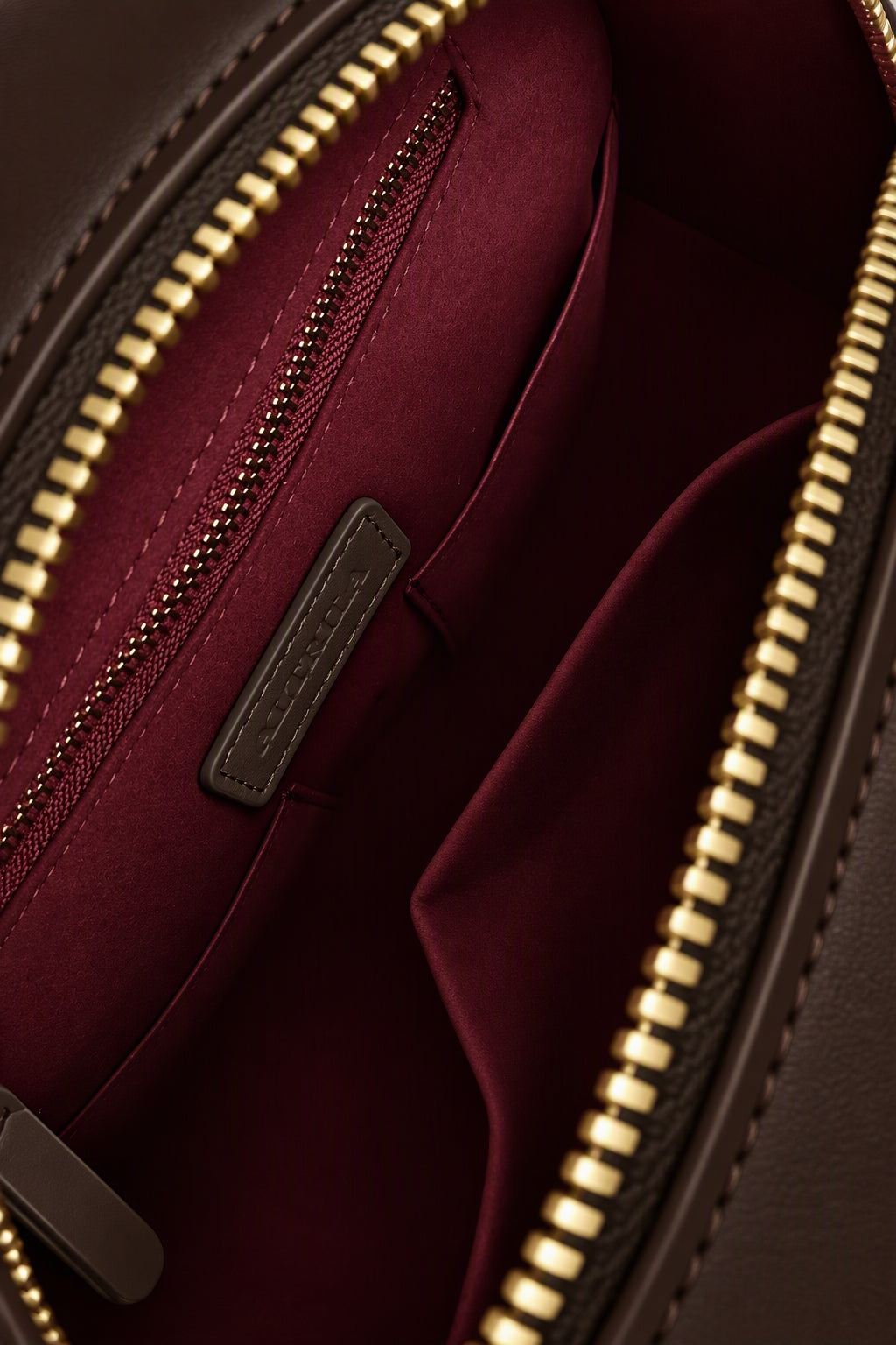 The Terra Expresso - Brown Leather Shoulder Bag | ALTRILA